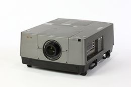 Купить Проекторы для цифровых кинозалов и инсталляций EIKI LC-XT6 (без объектива): цены, характеристики, фото в каталоге VEGA AV