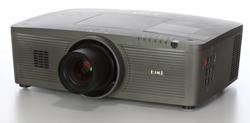 Новый широкоформатный проектор Full HD от EIKI уже в продаже!